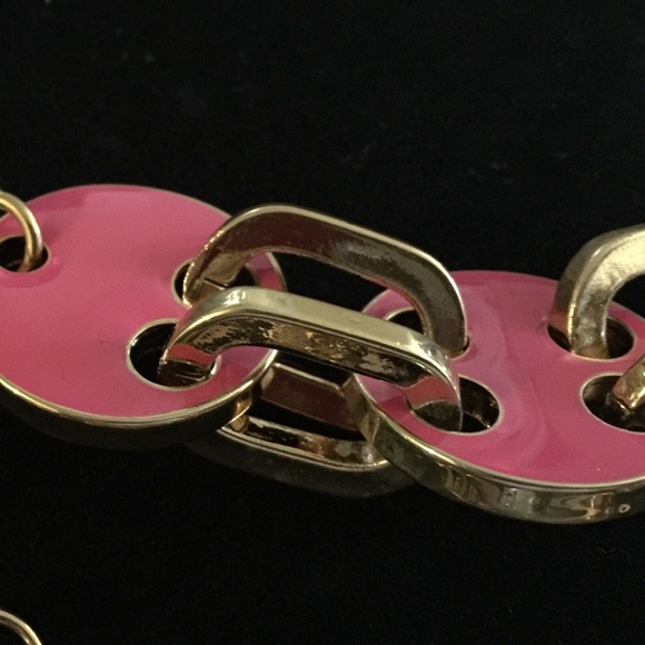 Betsey Johnson Fuchsia Circle Link Bracelet - Picture 5 of 7